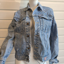 Load image into Gallery viewer, Chang original Modern Meets Vintage- Vintage GUESS Jacket