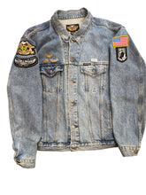 Load image into Gallery viewer, Vintage 2001 Harley Davidson Jean Jacket
