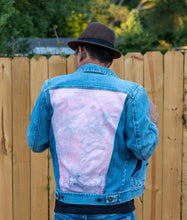 Load image into Gallery viewer, Vibin Denim Jacket
